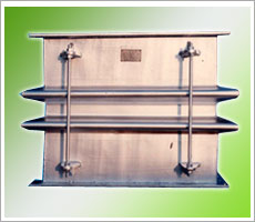 金属矩型(XJU)型波纹补偿器